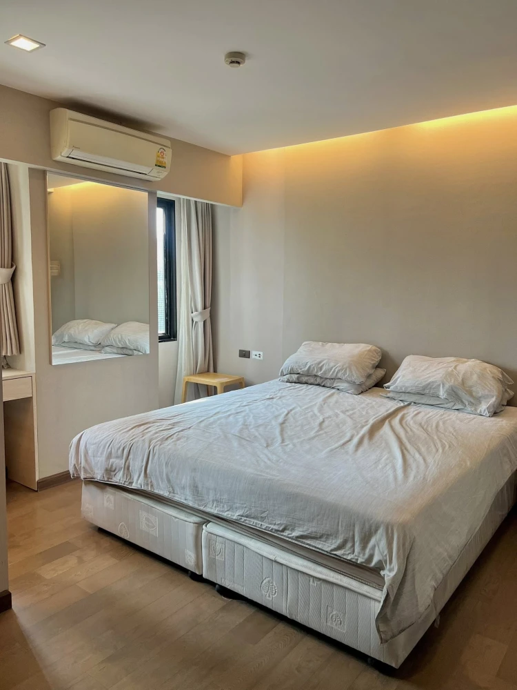 Condo for sale or rent, Tidy Thonglor, corner room with privacy. facing south with fully furnished