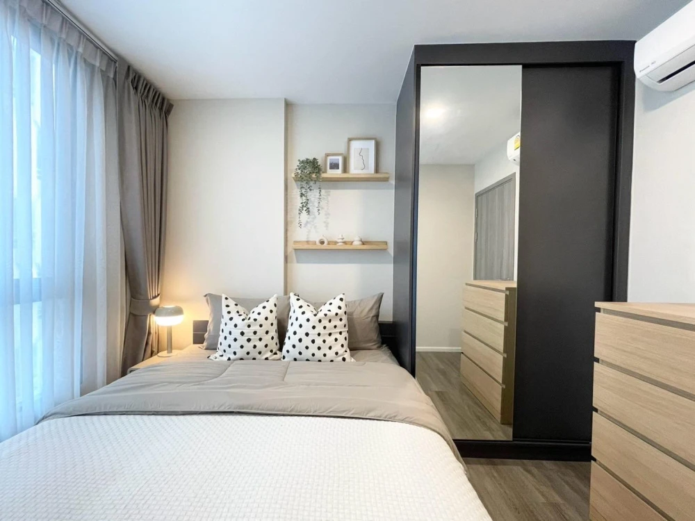 for sale or rent: Notting Hill Jatujak Interchange, empty room, affordable price. People who love decorating rooms should definitely not miss this.