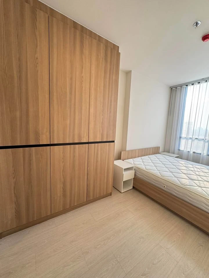Selling or rent Nue noble Chaengwattana, nice room, wide front, ready facilities can't miss
