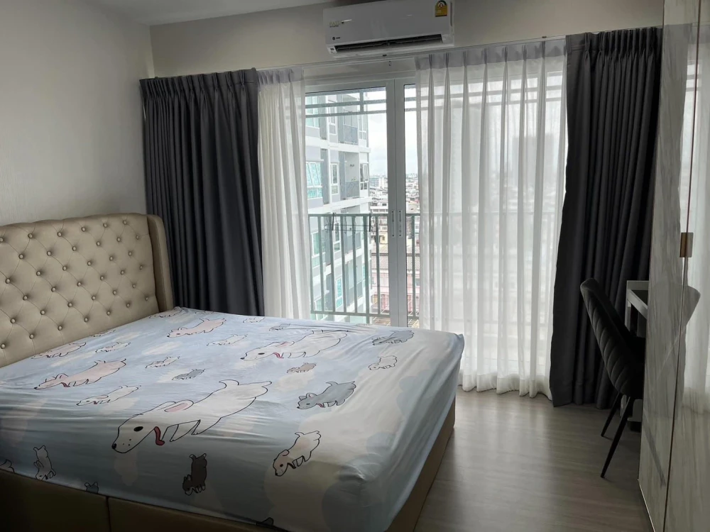 For sale or rent!! Supalai Loft Condo, Yaek Fai Chai Station, 11th floor, beautiful room, fully furnished, ready to move in. Don't miss out!!