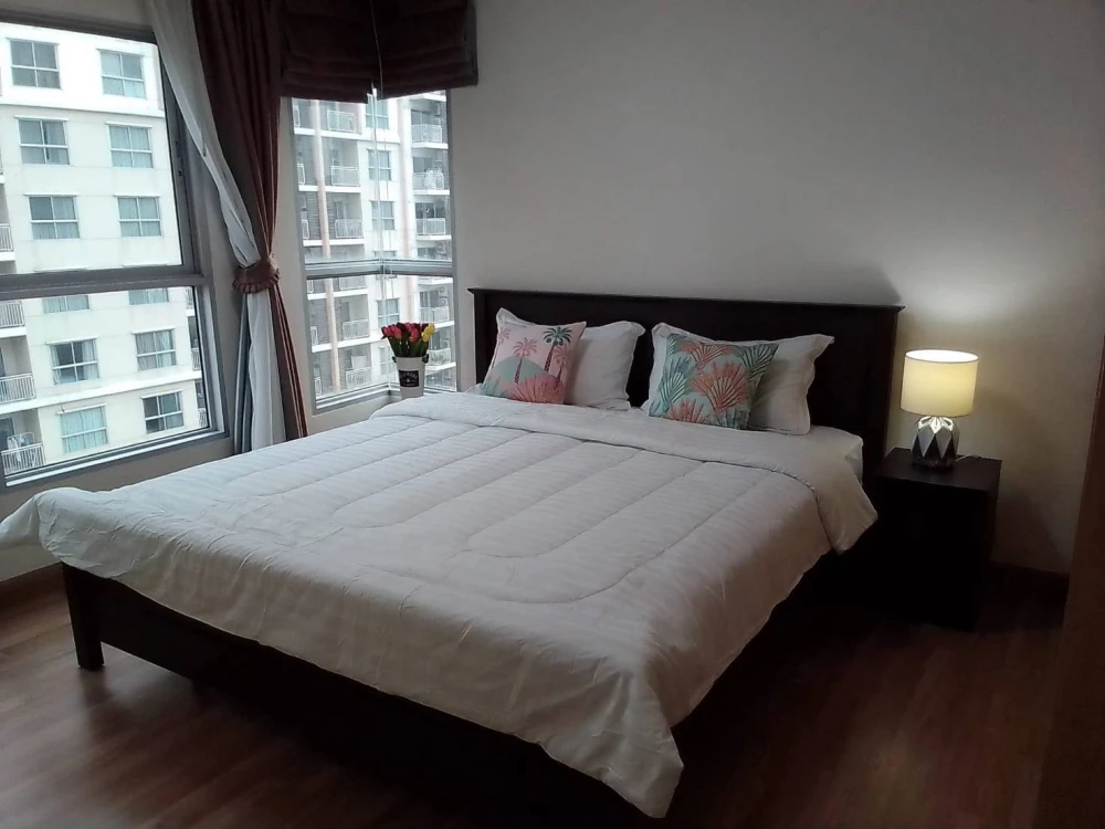 For sale, for rent!! Condo S&S Sukhumvit Condominium, luxury style room. Fully furnished and ready to move in. Don't miss it!!
