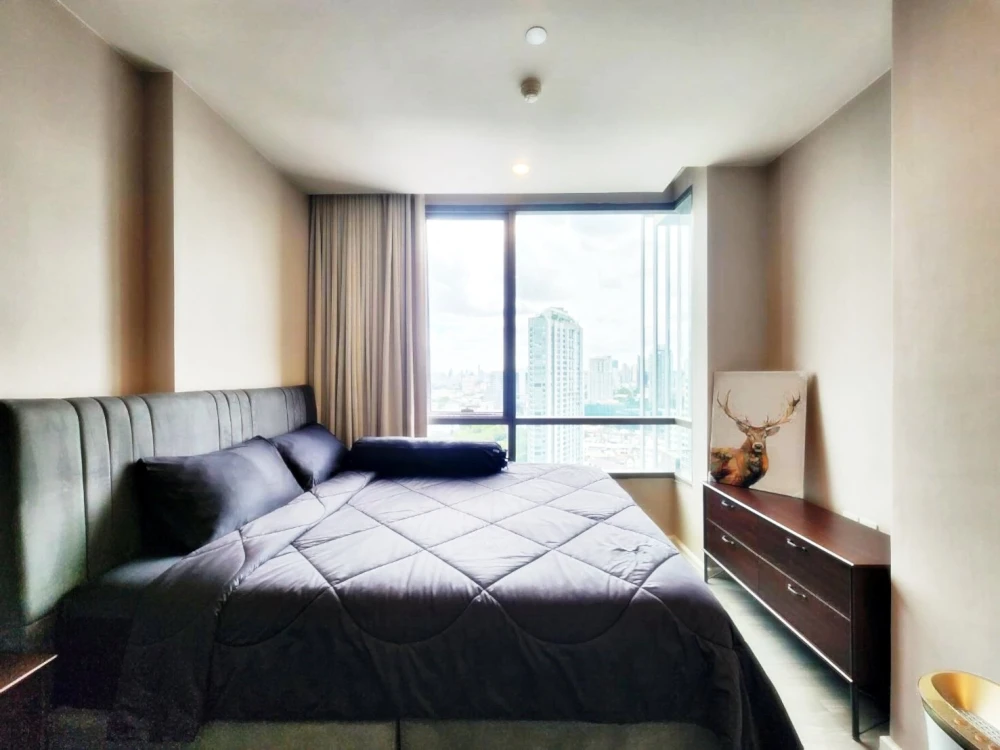 For sale or rent!! Condo The Room Sukhumvit 69, 25th floor, beautiful and very livable. Fully furnished, ready to move in. Reserve now!!