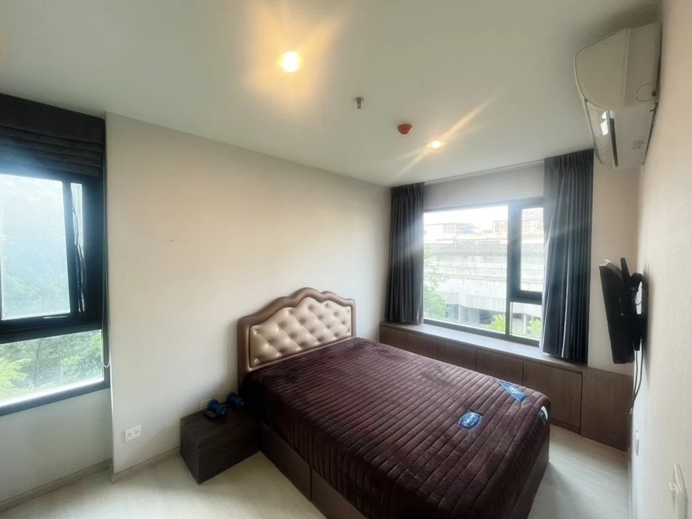 For sale, for rent!! Life Pinklao Condo, 4th floor (corner room), fully furnished, ready to move in with your bags, book now!!