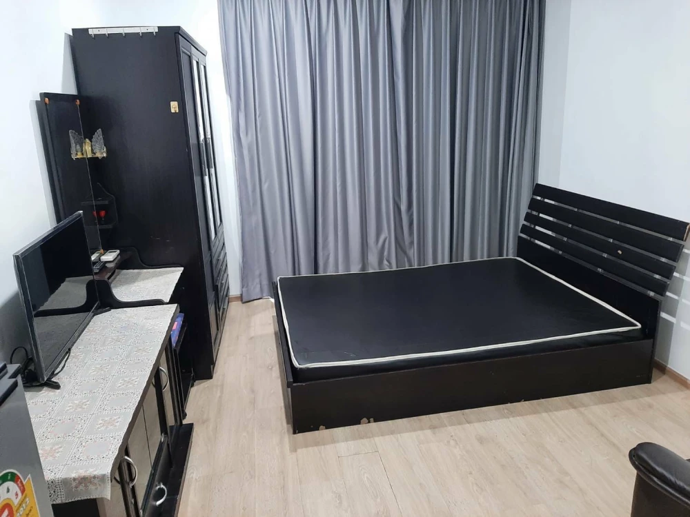 For sale, for rent!! Condo Ideo Q Chula-Samyan, room ready to move in. Complete set of furniture Must reserve now!!