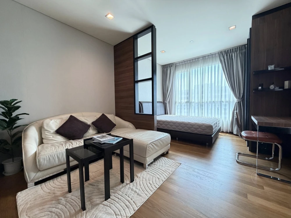 Sell for rent!! Condo Ivy Thonglor, an Art Deco style condo on Thonglor Road, ready to move in. Hurry up and book now!!