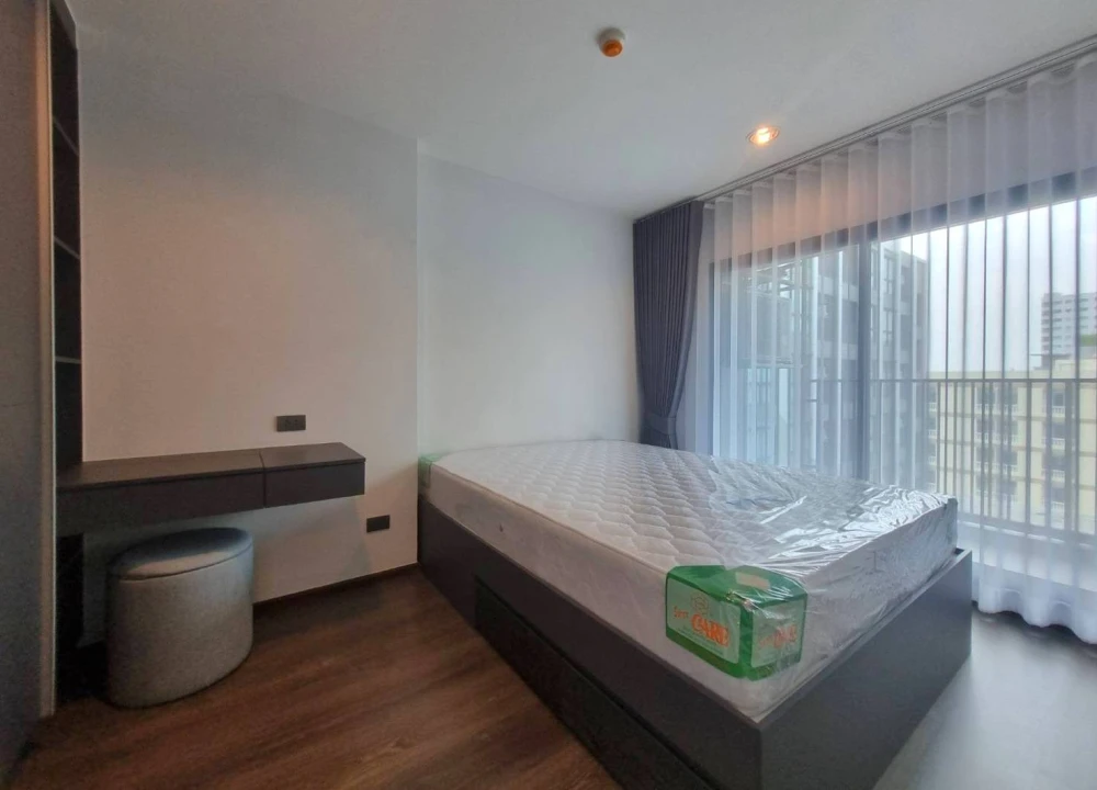 Selling The Excel Ladprao-Sutthisan, 6th floor, pool and sport club view. Fully furnished, ready to move in.