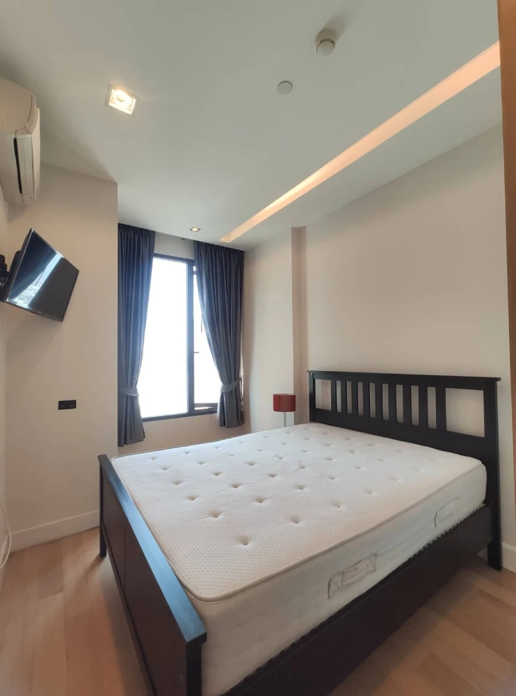 Premium 39.8 sq.m. Condo for SALE - 24th High Floor, North-Facing Balcony (Cool All Day) at Ha Yaek Lat Phrao, Fully Furnished with Impressive Built-i