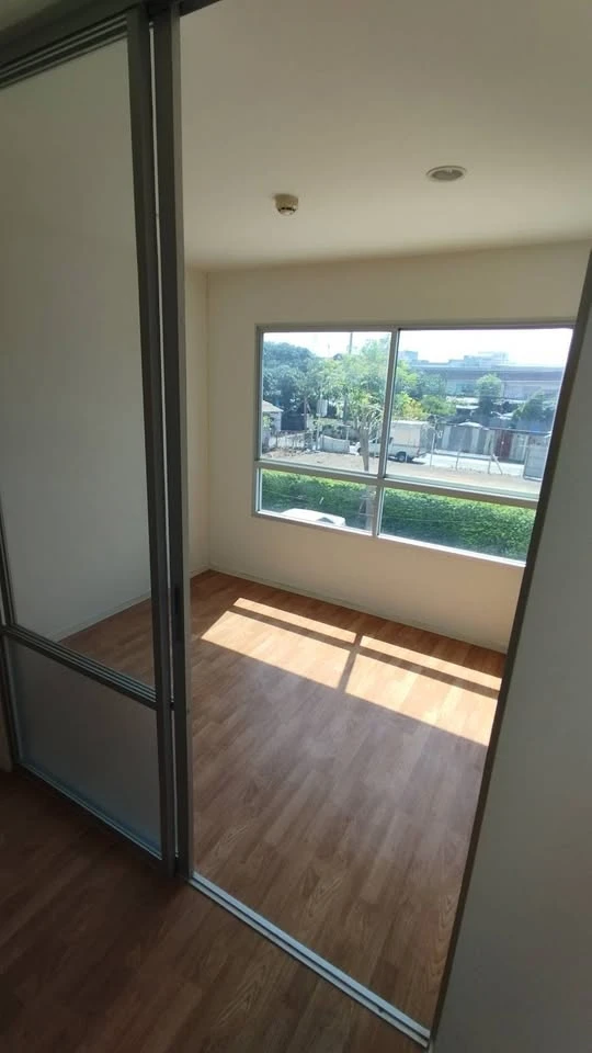 Condo for sale, Lumpini Mix Theparak-Srinakarin, open view room, separate kitchen, very well-proportioned, hurry and book now before the rooms are gon