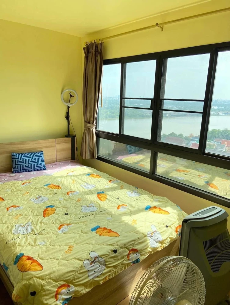 Condo for sale: Lumpini Place Narathiwat-Chao Phraya, 1 bedroom, 1 bathroom, 22nd floor. High floor with stunning views. Own it today!
