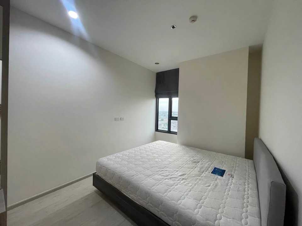 Condo for sale: Dcon Prime Rattanathibet. Spacious room. Special price. Come and own it today.