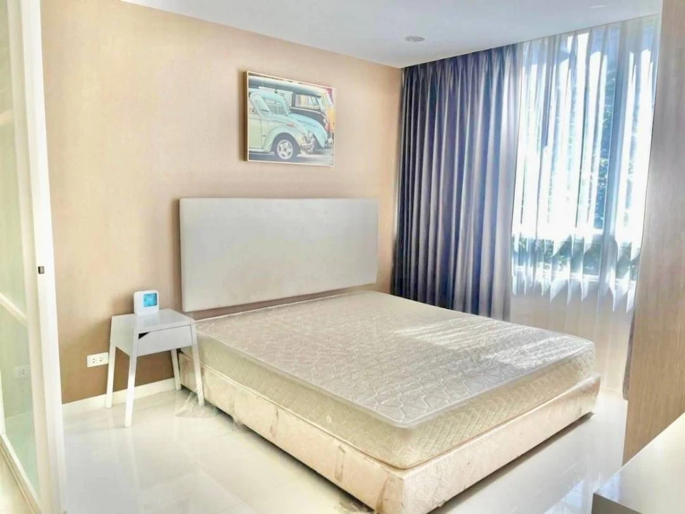 Condo for sale, Elements Srinakarin, well-partitioned room, great price, everything here, hurry and reserve now, don't miss out.