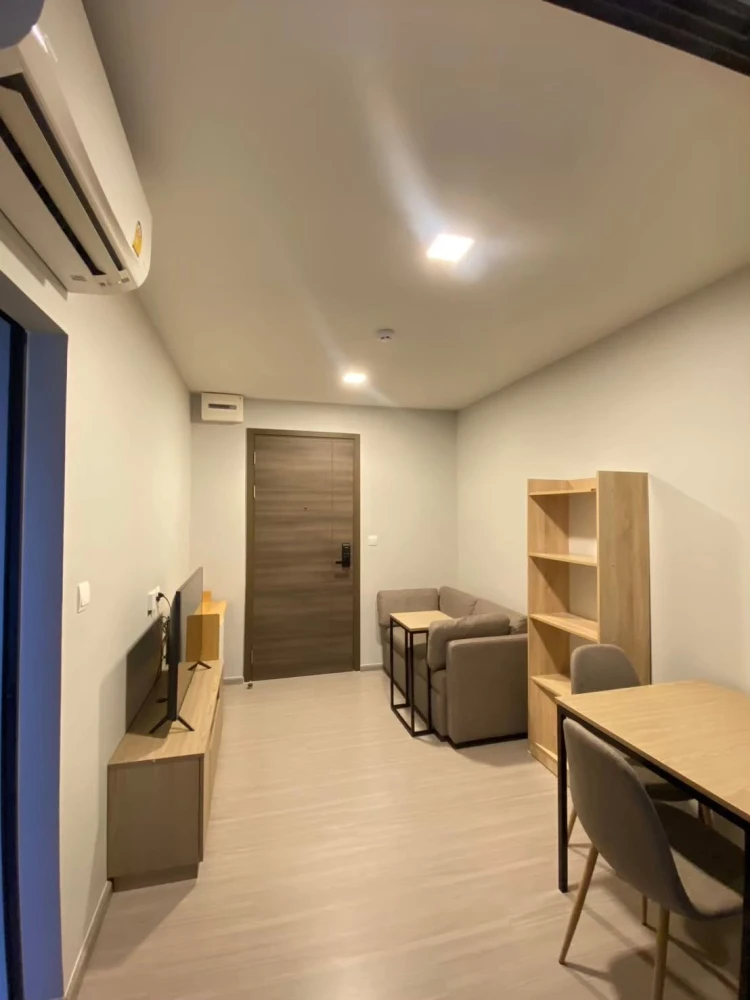Condo for sale at The Privacy S101—move-in ready with full facilities and a fantastic price. Secure yours today!