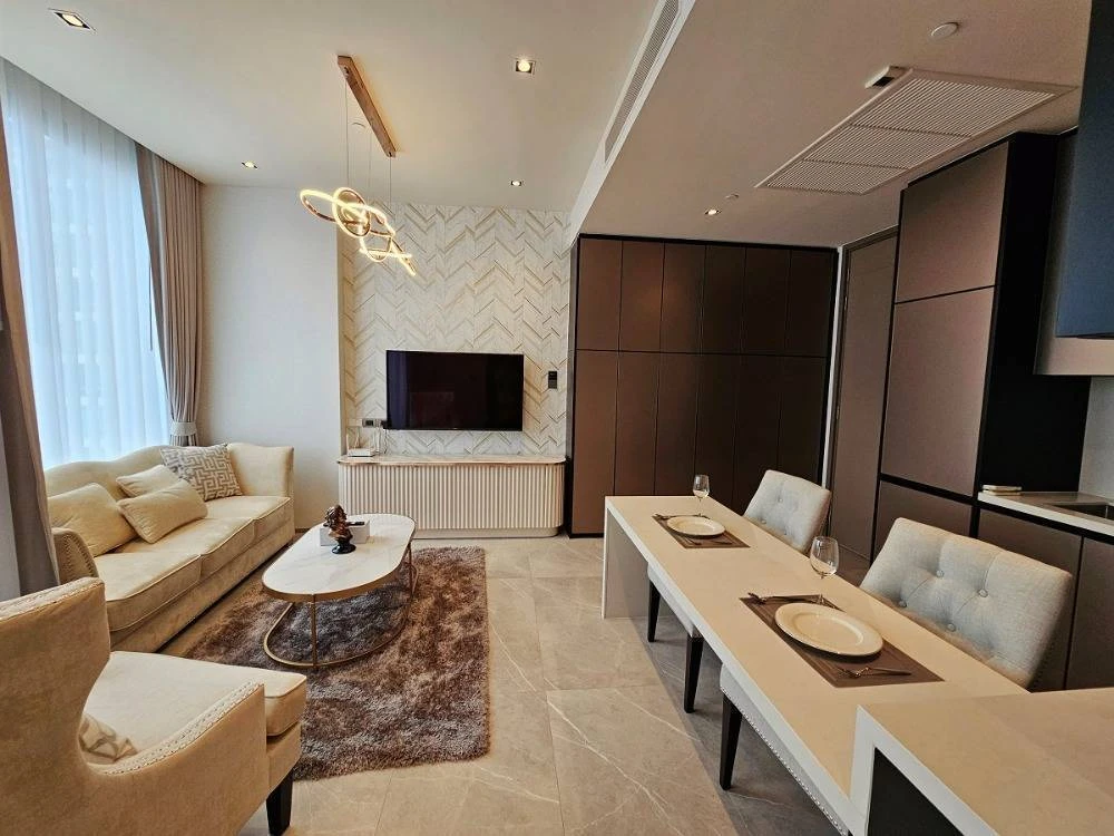 Sale down payment, Hyde Heritage Thonglor condo, unblocked view, convenient transportation, good location, hurry up