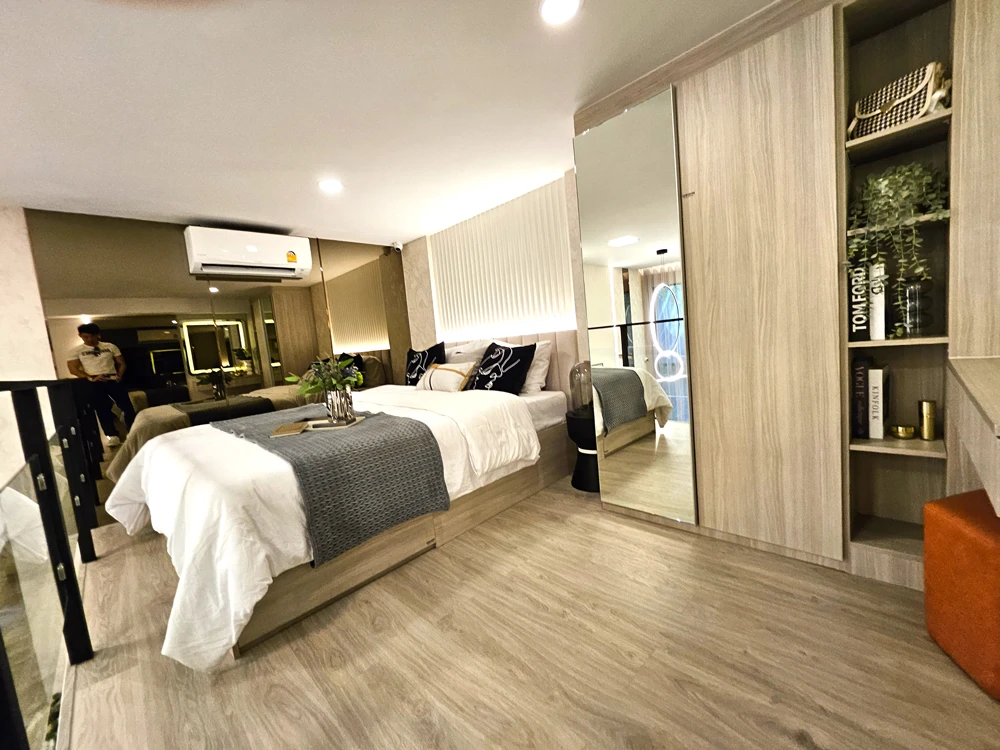 Down payment sale: Origin Plug & Play Srinakarin, 29th floor, Duo Space room, reserve now, urgently.