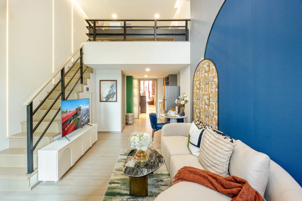 Selling down payment ASPIRE Sukhumvit-Rama 4, special design room, Modular Layout Design, VERTIPLEX style, high ceiling, hurry to reserve.