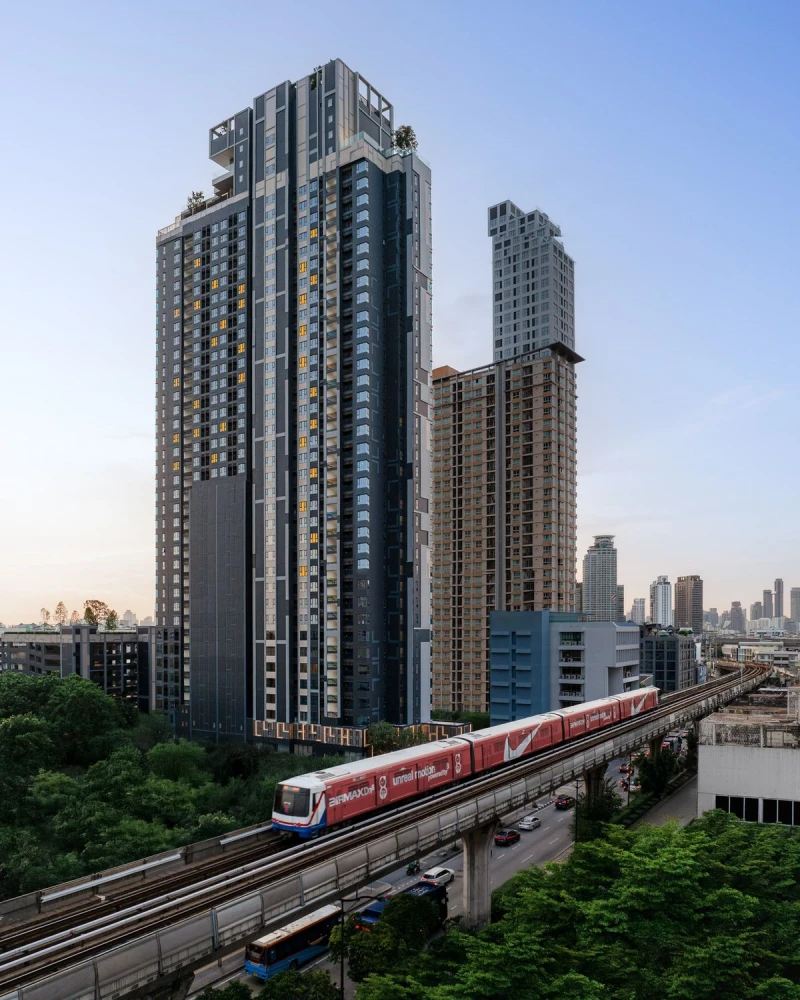 Selling a used Aspire Onnut Station 1-bedroom plus unit, 35 sq m, on the 26th floor, facing the Lotus supermarket. Unblocked view. Buy now!
