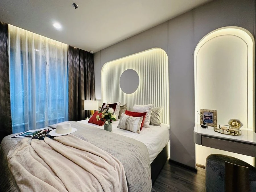 Selling down payment Ideo Ramkhamhaeng - Lam Sali Station, 8th floor, corner room, private, interested, hurry and reserve now, urgent.