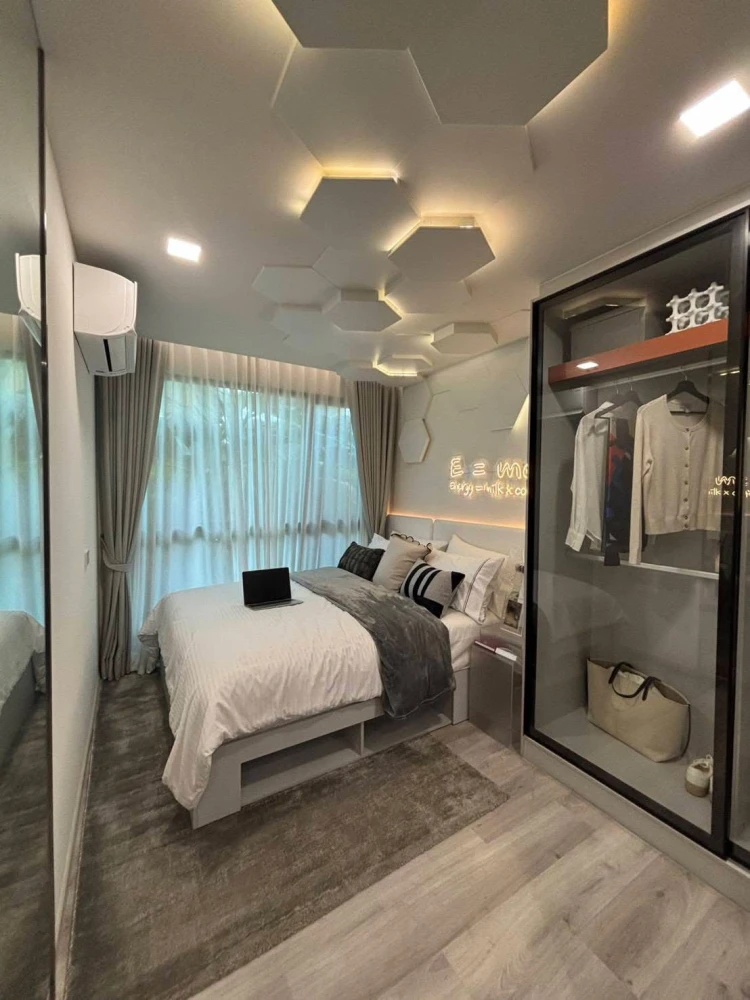 Selling down payment for Kave Luminous Bangmod, a lovely unit on the 8th floor in a prime location with convenient transportation. Book now!