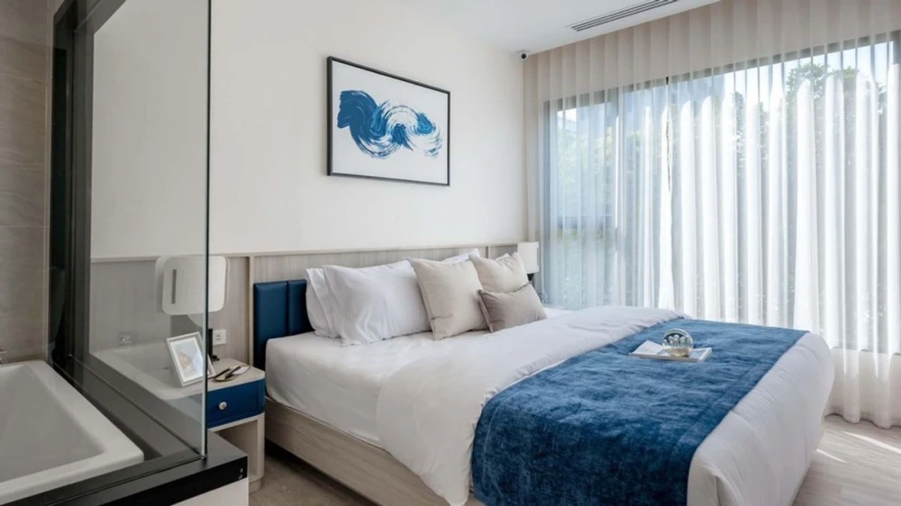 Down payment sale Origin Place Bangna, 1 bedroom, 1 bathroom, 23rd floor, high view, good location, hurry and come reserve it now!