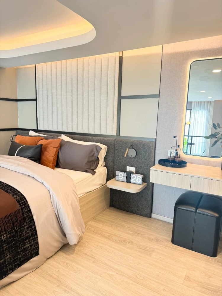 Selling down payment Origin Place Taopoon Interchange, 10th floor, good project, near MRT Taopoon, interested, hurry and reserve now.