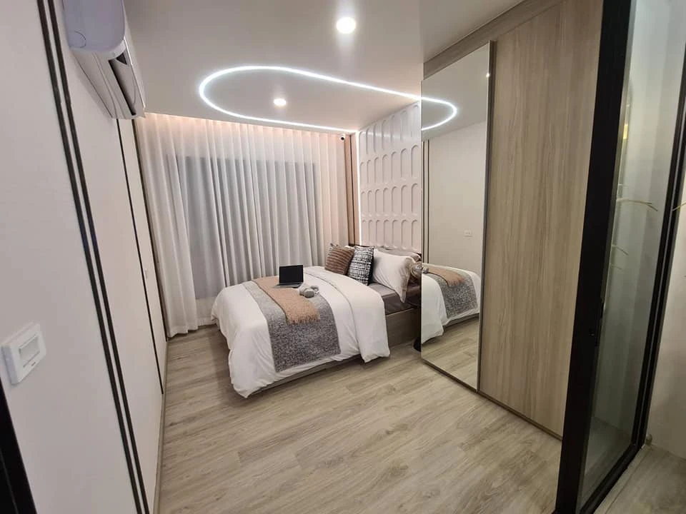 Selling down payment Origin place Taopoon interchange, 12th floor, good project, nice location, if interested, hurry and reserve now.