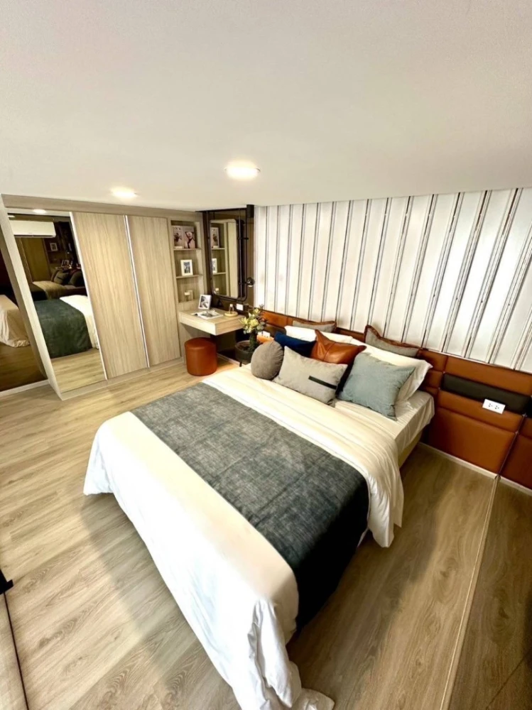 Down payment sale for The Origin Pinklao, 21st floor, good project, complete common areas, nice to live in, reserve now, don't miss out.