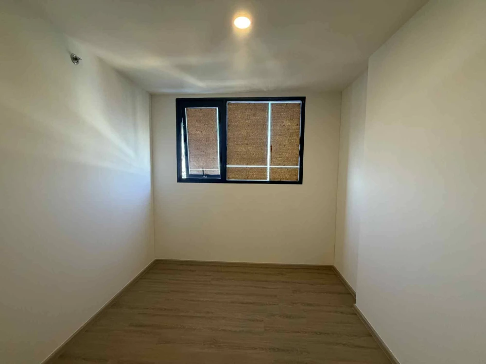 Selling down payment for The Origin Sukhumvit - Praksa. Nice unit, great location, 21st floor, full amenities. Book now!