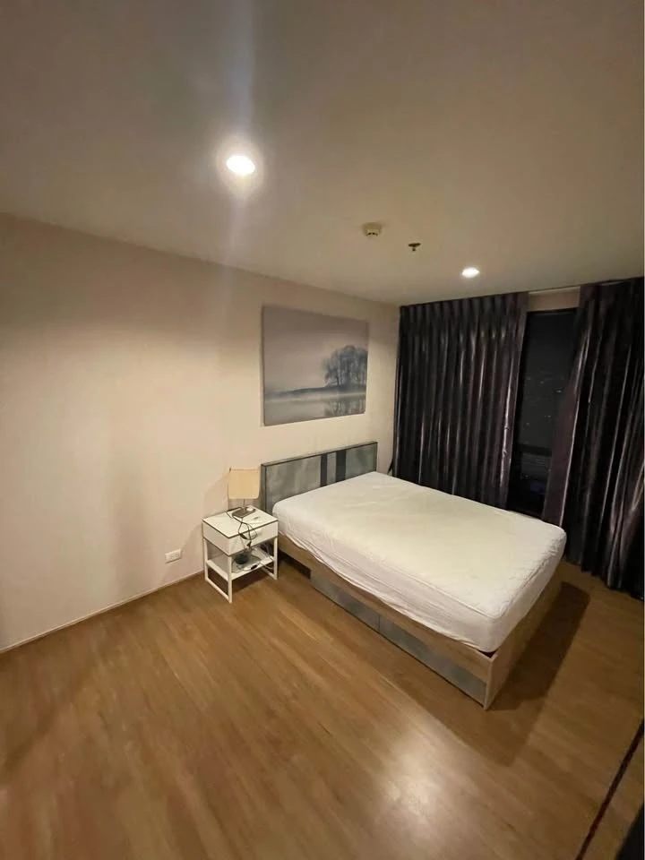 Urgent sale!! Condo The Tree Interchange, 2 bedrooms, 32nd floor, Chao Phraya River view, good price, hurry up and book now!!