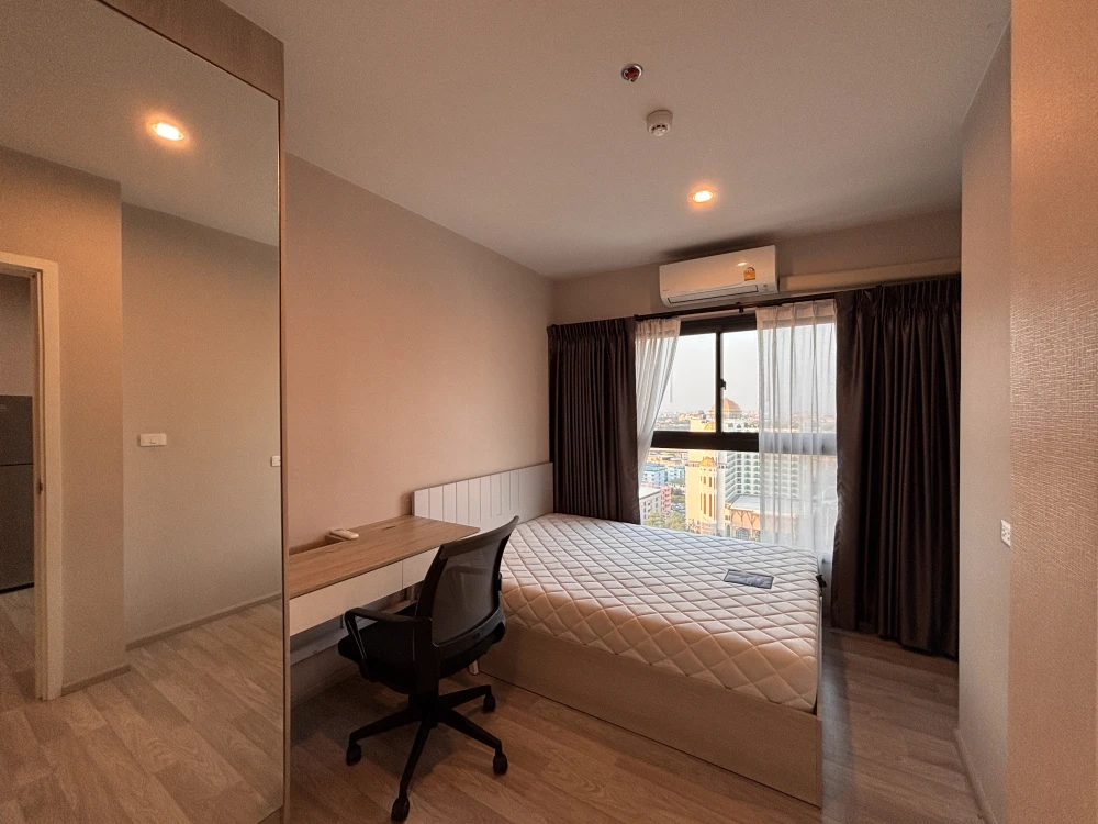 Urgent sale!! Condo The Privacy Rama 9, 18th floor, beautiful room, fully furnished, good price, don't miss it!!