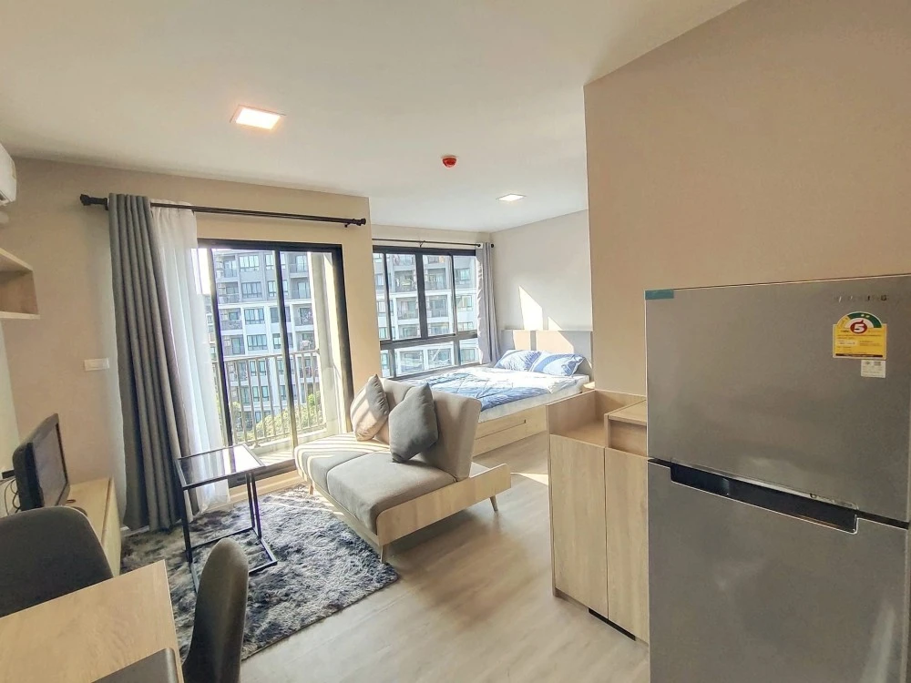 Urgent Sale!! D Condo Hideaway Rangsit Phase 4, 6th floor, Building B, swimming pool view, fully furnished, ready to move in! Don't miss out!!