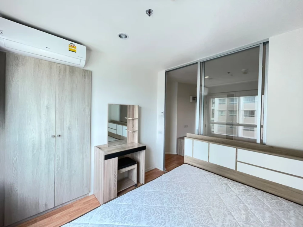 Urgent sale! Lumpini Ville Nakhon In Riverview, 19th floor, high view, great price, hurry up and reserve now!