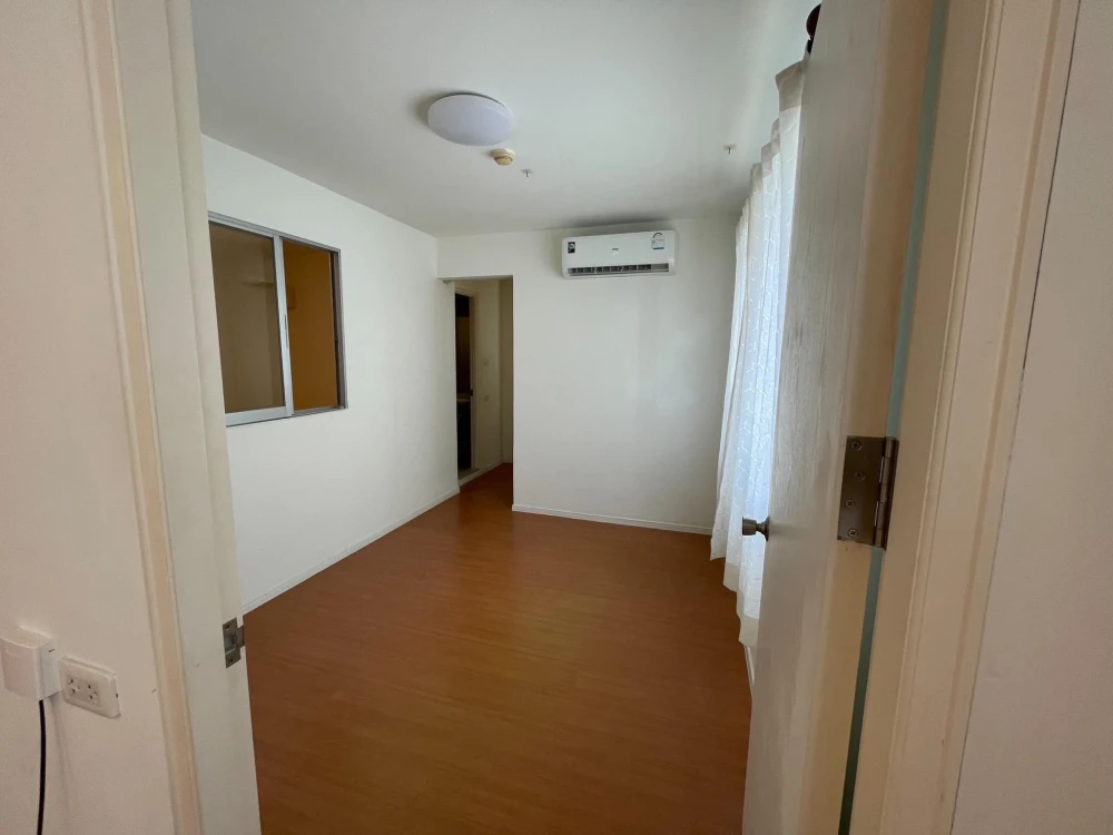 Urgent sale, cheap sale, Lumpini Township Condo, Rangsit-Klong 1, empty room, affordable price, you must not miss it.