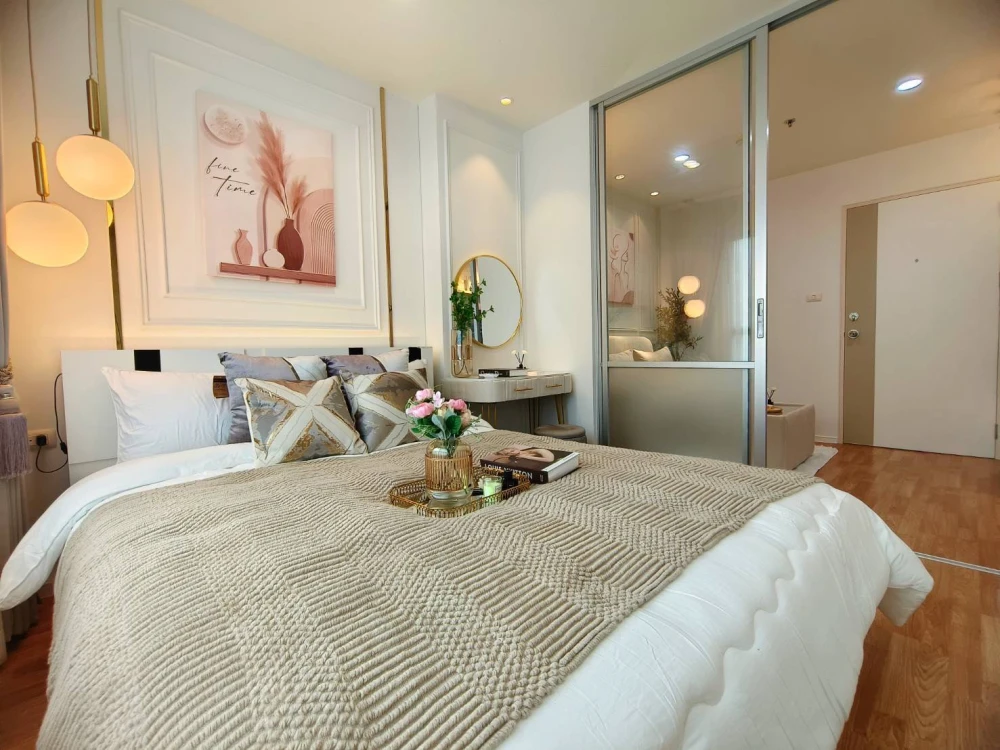 Urgent sale!! Lumpini Condo Nawamin Sri Burapha, 12th floor, Building C2, garden corner, fully furnished, inviting. Don't wait! Reserve now!!