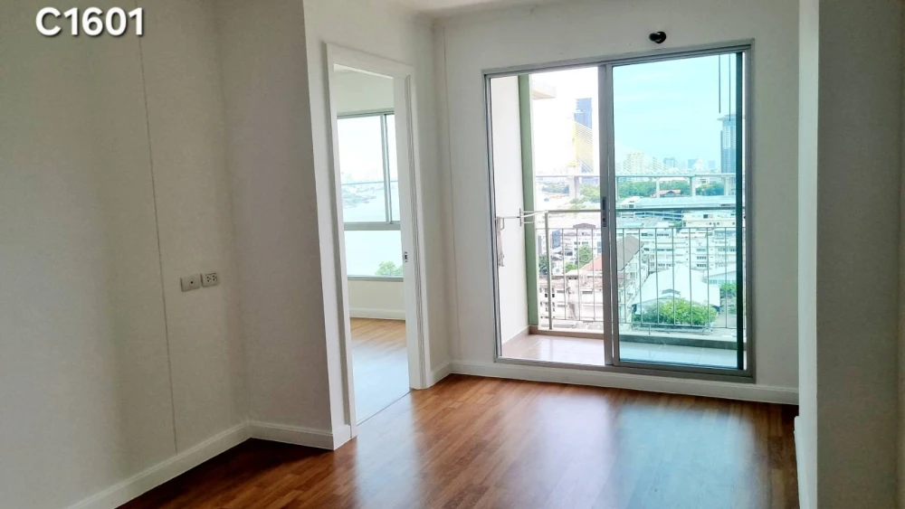 Urgent sale!! Lumpini Park Riverside Condo - Rama 3, 16th floor, Building C, Chao Phraya River view, fully furnished. Don't miss out!!