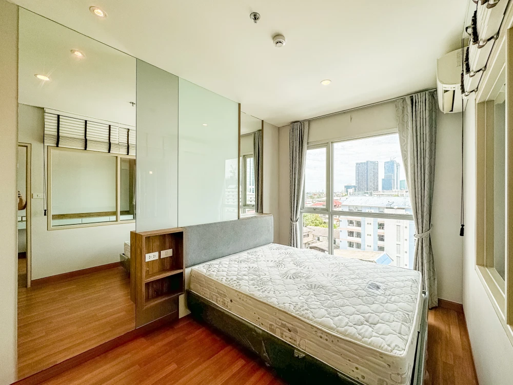 Urgent sale! Lumpini Park Vibhavadi-Chatuchak Condo. Ready to move in. Well-parted. Great price. Reserve today!