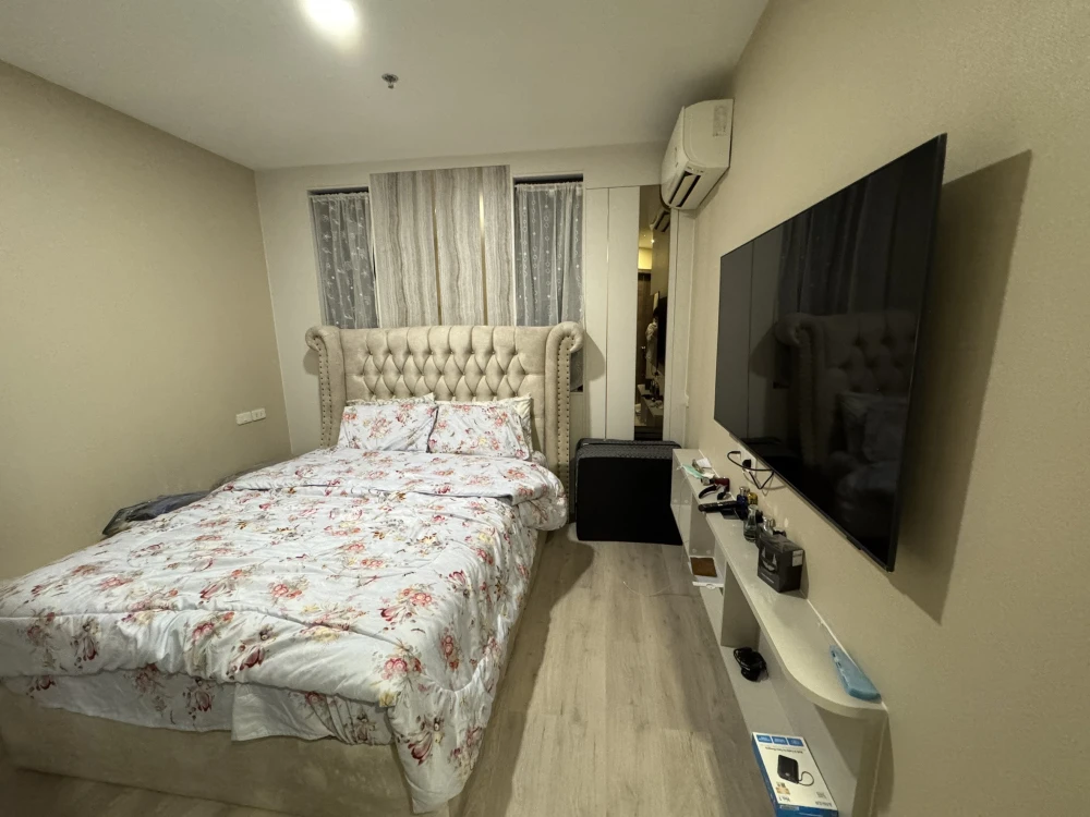 Urgent sale!! Condo Artisan Ratchada, 11th floor, Building C, beautifully decorated room, ready to move in, fully furnished, hurry and book now!!