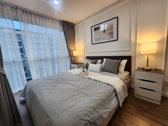 Urgent sale!! Metro Park Sathorn condo, 5th floor, swimming pool view, beautifully decorated room, newly renovated, ready to move in, don't miss it!!