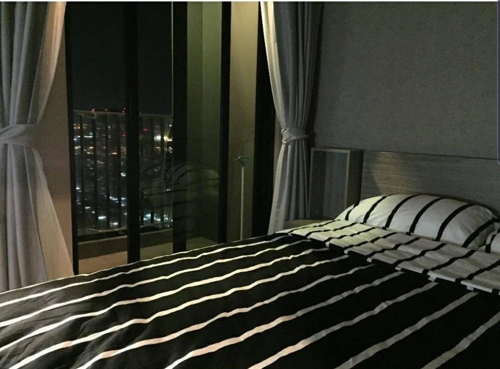 Urgent sale!! Chapter One Midtown Ladprao 24 Condo, 31st floor, high-rise view, beautiful room, fully furnished, ready to move in. Don't miss out!!