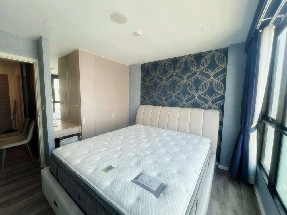 Urgent sale!! Condo Atmoz Ratchada-Huai Khwang, 5th floor (Corner room) meets all lifestyle needs perfectly. Hurry up and book now!!