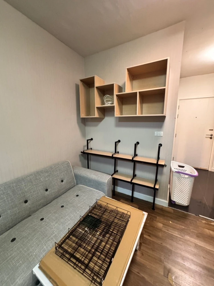 Urgent sale! A Space Me Sukhumvit 77 condo, ready to move in, clearly partitioned rooms, amazing price. You can't miss this!
