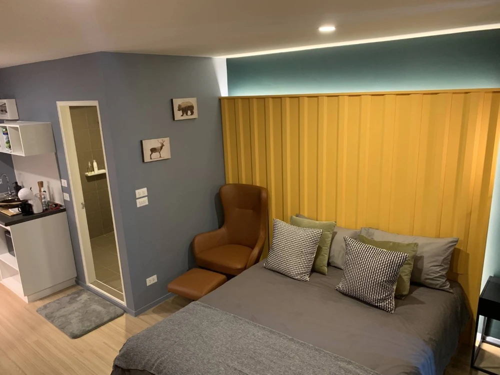 Urgent sale! Lumpini Ville Chaengwattana 10, corner unit, very private, amazing price. Book today! Don't miss out!