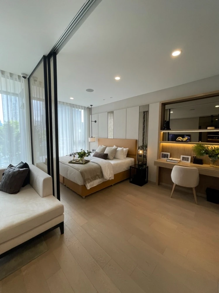 Urgent sale!! Origin Thonglor World, 6th floor, fully furnished, ready to move in immediately, great location, don't miss it!!