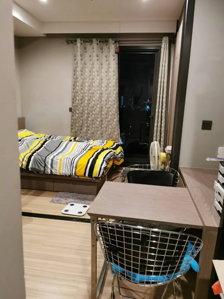 Urgent sale, M Chatuchak, high floor, city view, comes with complete facilities, pet owners must not miss.