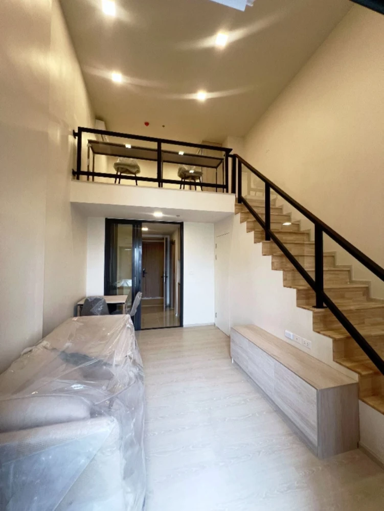 Urgent sale! 𝐅𝐥𝐨 𝐛𝐲 𝐬𝐚𝐧𝐬𝐢𝐫𝐢, a room with a river view and plenty of usable space. Become the owner today. Don't miss out!