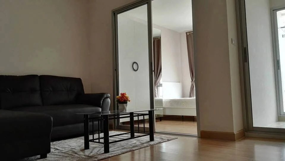 Urgent sale! A Plus 2 Rattanathibet condo. Well-partitioned rooms with separate zones. Best price! Buy now, don't miss this opportunity!