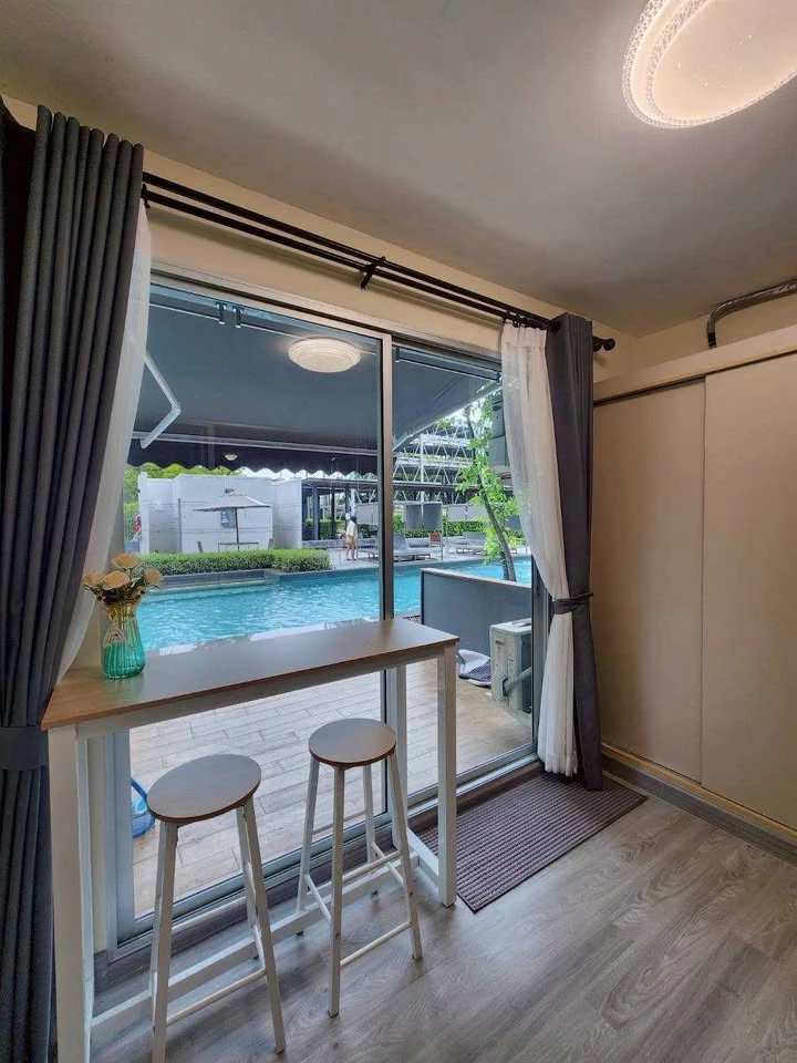 Urgent sale! a Space ME Sukhumvit 77, spacious room, great price, hurry and reserve now, don't miss out!