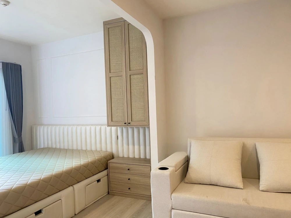 For sale/rent urgently A Space Mega Bangna, beautifully decorated room, well-built-in, you will regret it if you don't reserve.