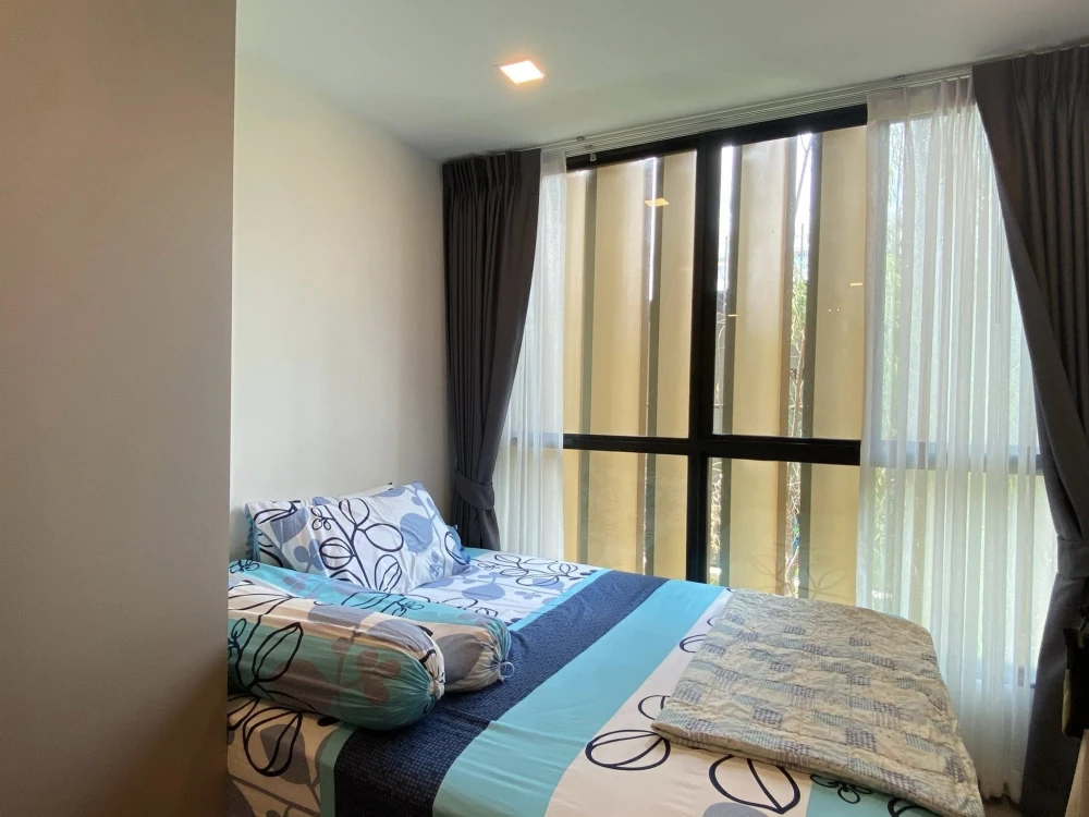 Urgent sale! Atmoz Ratchada-Huaikwang 1 Bedroom Exclusive, corner unit, private, not adjacent to any other unit on one side. Buy now!