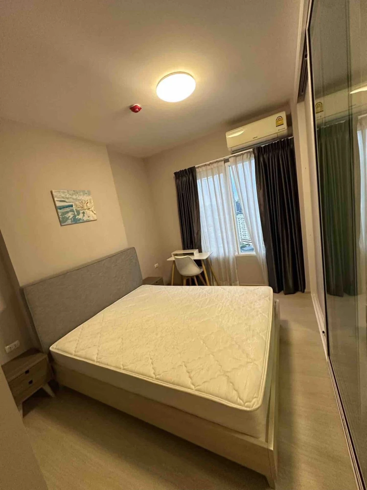 Urgent sale! Chapter One Eco Ratchada-Huai Khwang, ready-to-move-in unit with complete amenities. Buy now, don't delay!