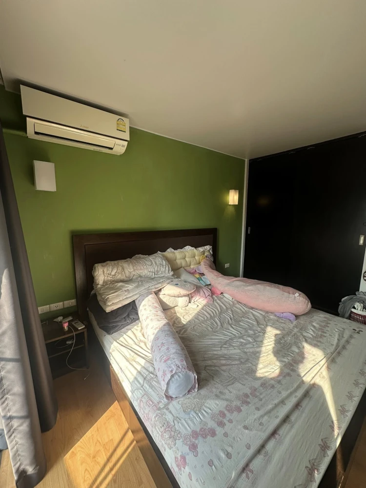 Urgent sale! Family Park Ladprao 48, studio room, 3rd floor, city view, no obstructing buildings. Great price! Book now!